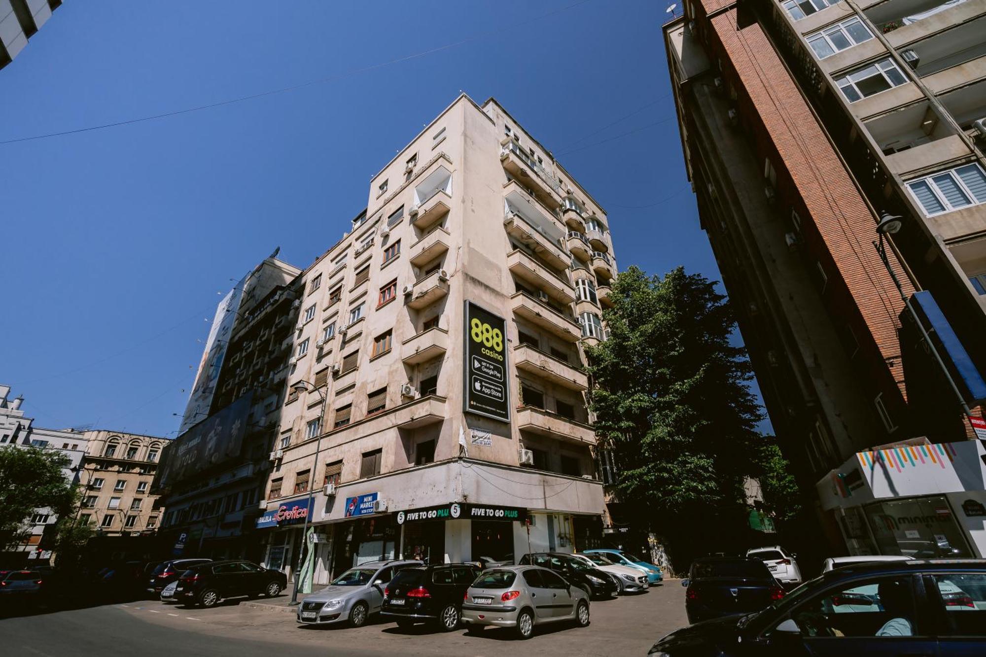 The Artist National Theatre Studio Bukarest Exterior foto